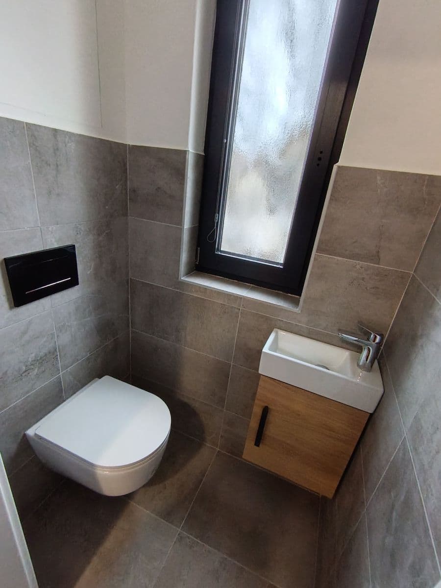 2 bedroom with open-plan kitchen flat to rent, 58 m², Podedvorská, Prague, Prague 2 bedroom with open-plan kitchen flat to rent, 58 m², Podedvorská, Prague, Prague