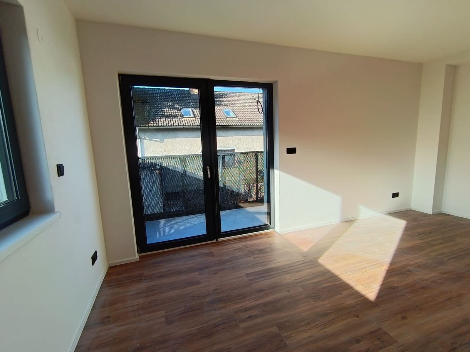 2 bedroom with open-plan kitchen flat to rent, 58 m², Podedvorská, Prague, Prague 2 bedroom with open-plan kitchen flat to rent, 58 m², Podedvorská, Prague, Prague