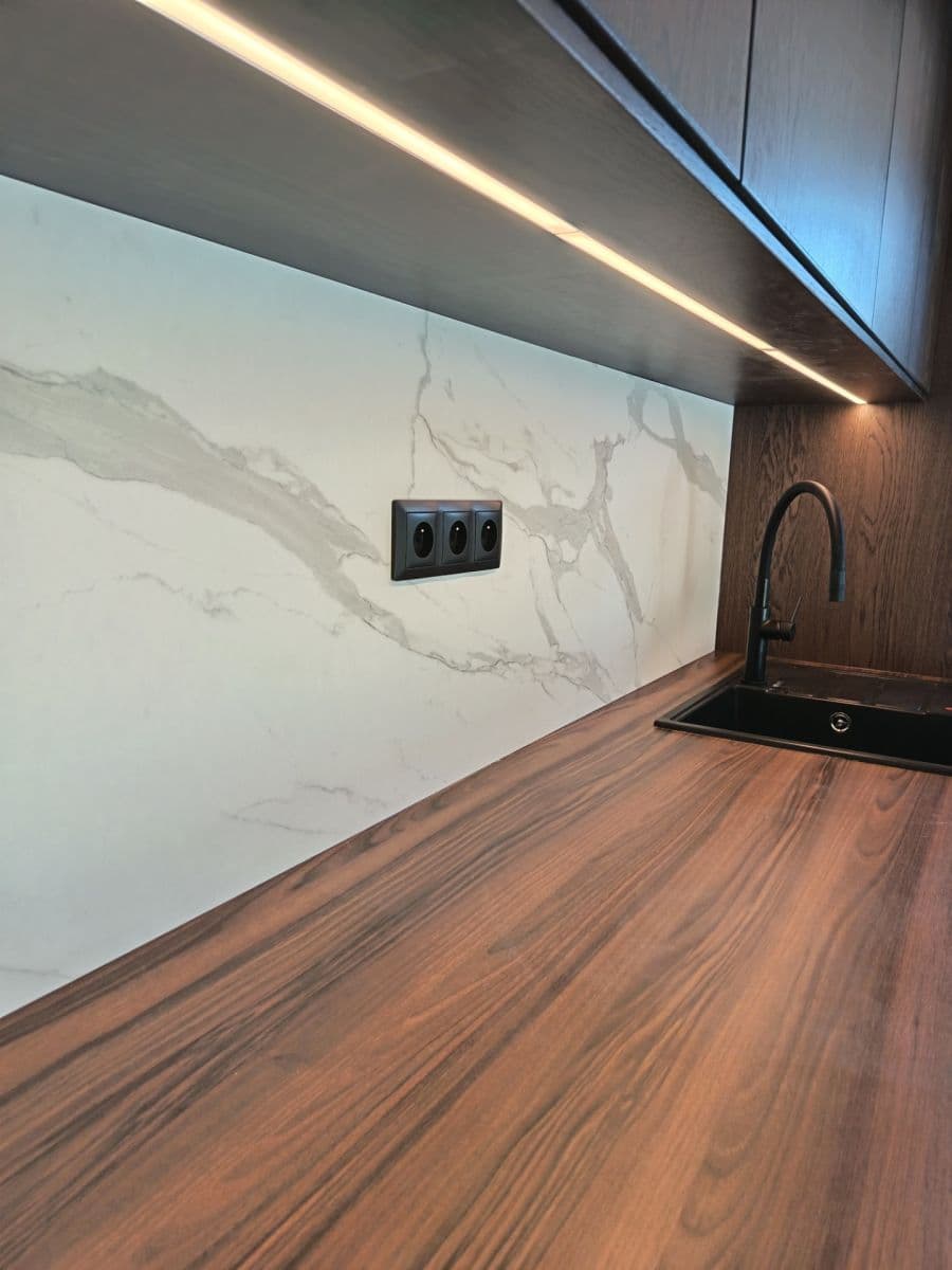 2 bedroom with open-plan kitchen flat to rent, 58 m², Podedvorská, Prague, Prague 2 bedroom with open-plan kitchen flat to rent, 58 m², Podedvorská, Prague, Prague