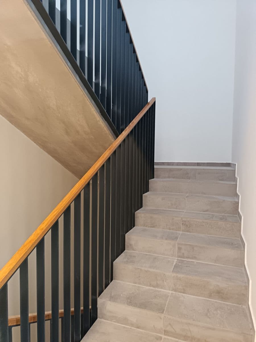 2 bedroom with open-plan kitchen flat to rent, 58 m², Podedvorská, Prague, Prague 2 bedroom with open-plan kitchen flat to rent, 58 m², Podedvorská, Prague, Prague