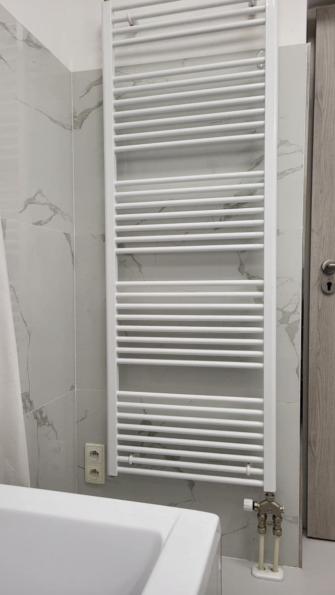 2 bedroom with open-plan kitchen flat to rent, 63 m², Pastrnkova, Brno, Jihomoravský Region 2 bedroom with open-plan kitchen flat to rent, 63 m², Pastrnkova, Brno, Jihomoravský Region