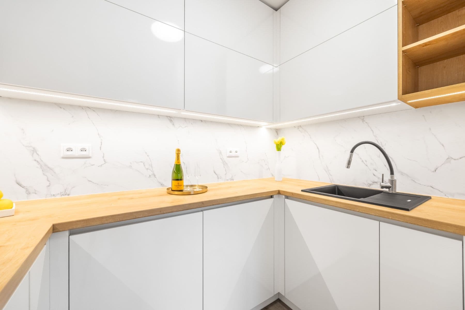 2 bedroom with open-plan kitchen flat for sale, 87 m², Miroslava Hajna, Prague, Prague 2 bedroom with open-plan kitchen flat for sale, 87 m², Miroslava Hajna, Prague, Prague