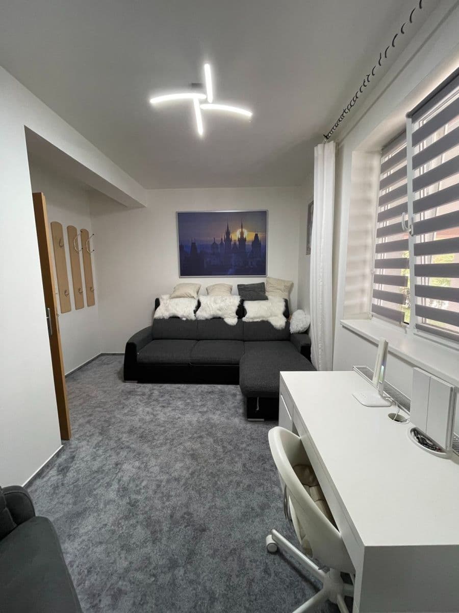 2 bedroom with open-plan kitchen flat for sale, 72 m², Generála Selnera, Kladno, Středočeský Region 2 bedroom with open-plan kitchen flat for sale, 72 m², Generála Selnera, Kladno, Středočeský Region