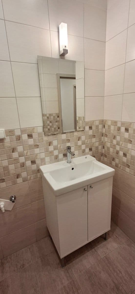 2 bedroom flat to rent, 71 m², Tusarova, Prague, Prague 2 bedroom flat to rent, 71 m², Tusarova, Prague, Prague