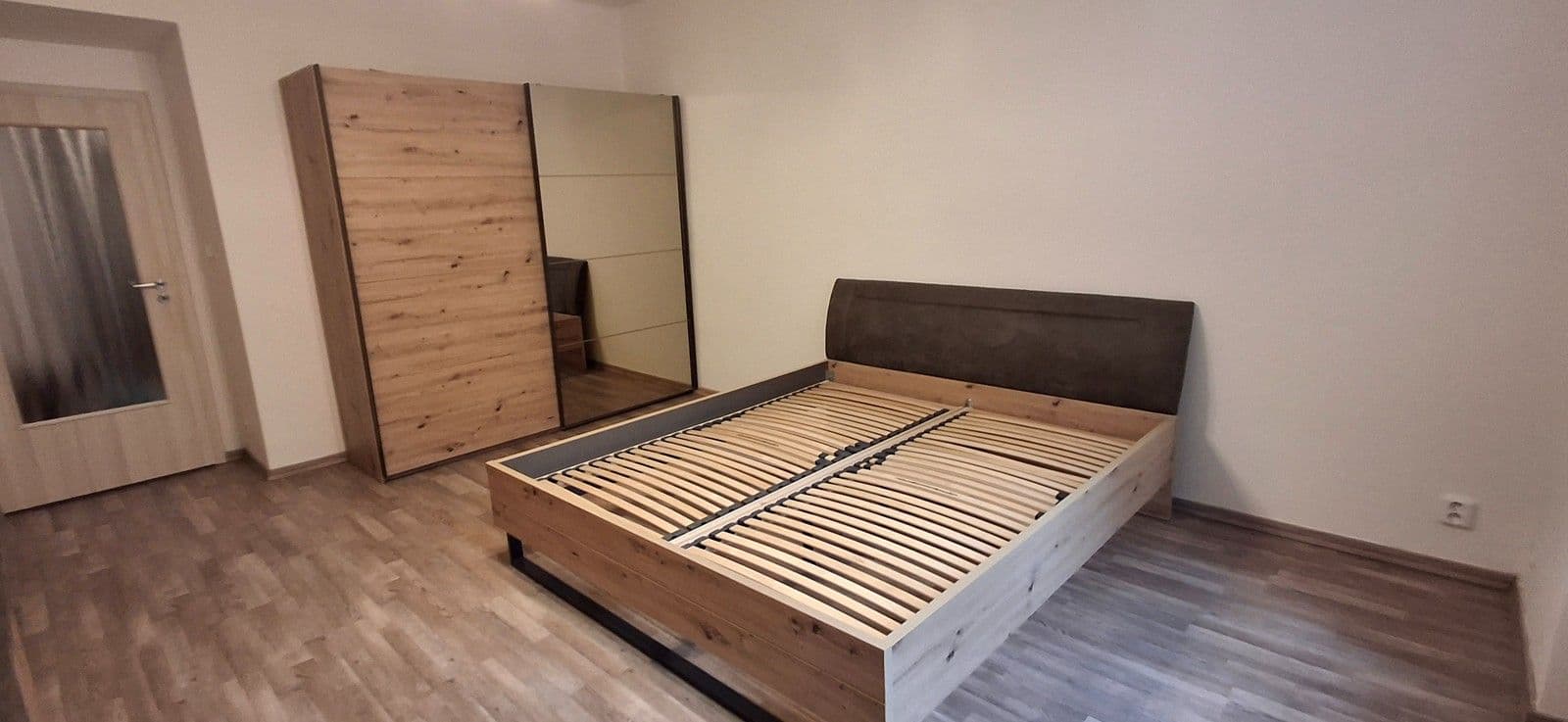 2 bedroom flat to rent, 71 m², Tusarova, Prague, Prague 2 bedroom flat to rent, 71 m², Tusarova, Prague, Prague