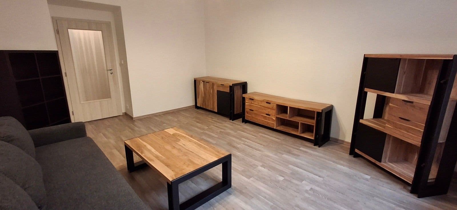 2 bedroom flat to rent, 71 m², Tusarova, Prague, Prague 2 bedroom flat to rent, 71 m², Tusarova, Prague, Prague