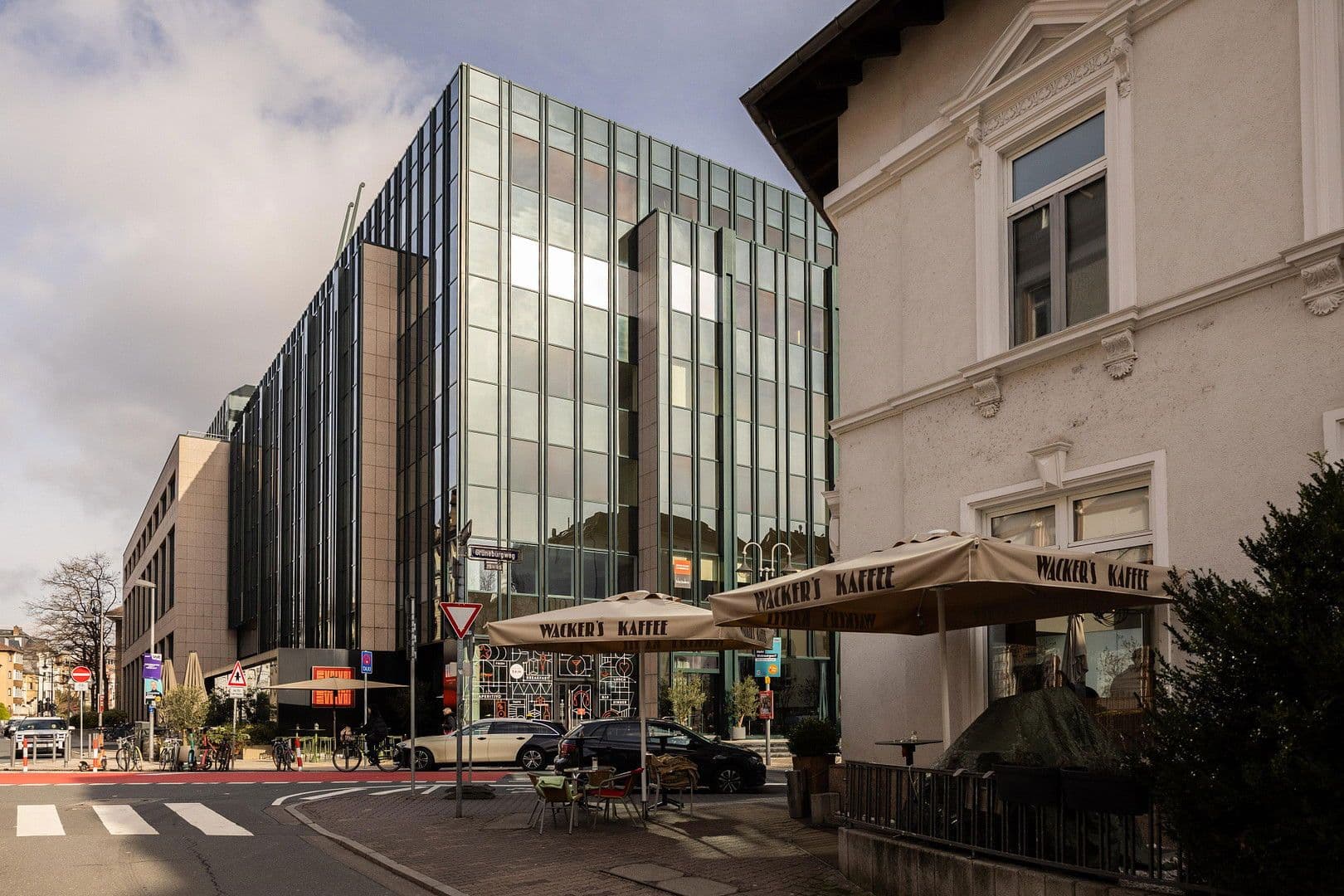 4 bedroom flat for sale, 90 m², Frankfurt, Hesse 4 bedroom flat for sale, 90 m², Frankfurt, Hesse