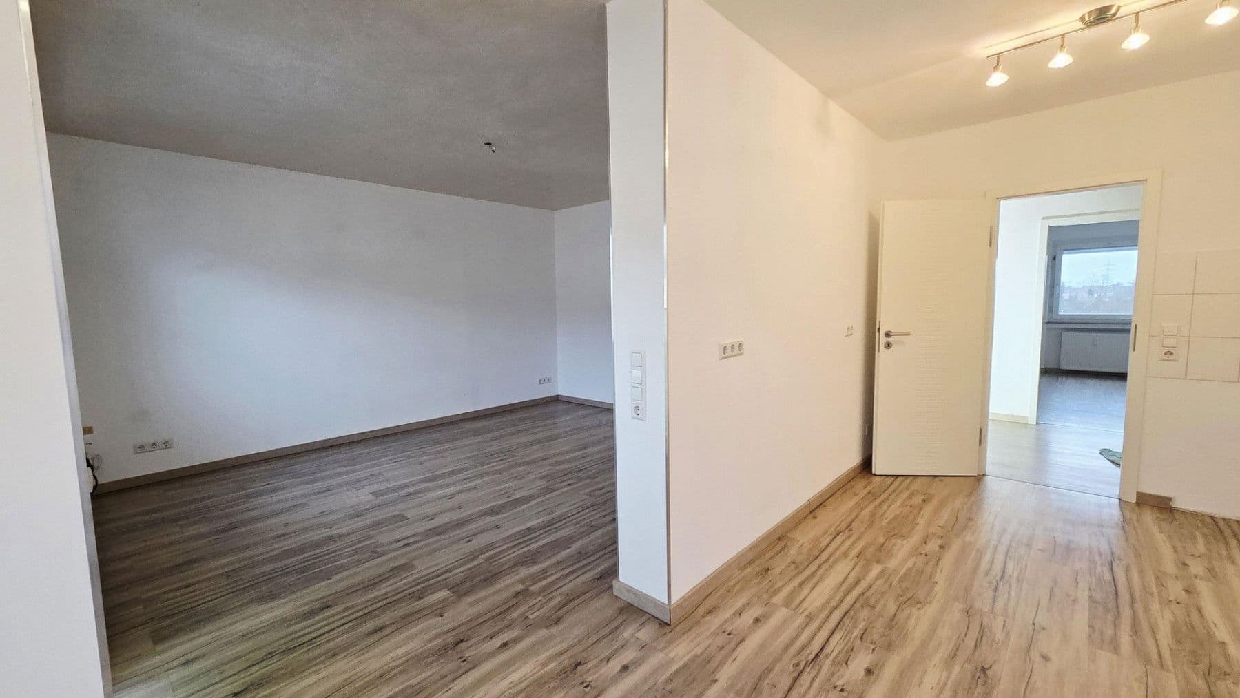 3 bedroom flat for sale, 70 m², Frankenthal, Rhineland-Palatinate 3 bedroom flat for sale, 70 m², Frankenthal, Rhineland-Palatinate