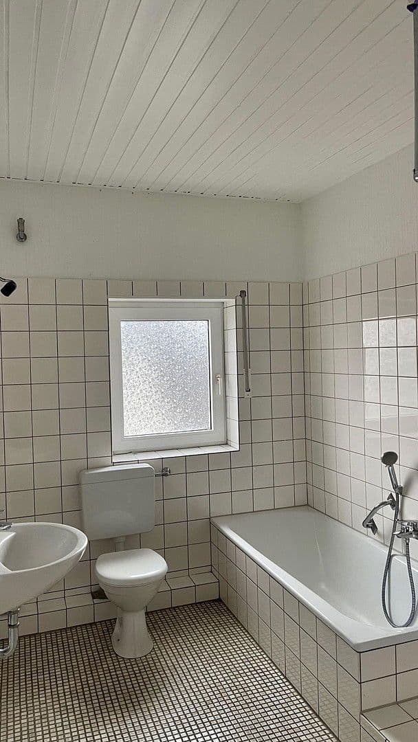 3 bedroom flat to rent, 77 m², Hubertusweg 3, Paderborn, North Rhine-Westphalia 3 bedroom flat to rent, 77 m², Hubertusweg 3, Paderborn, North Rhine-Westphalia