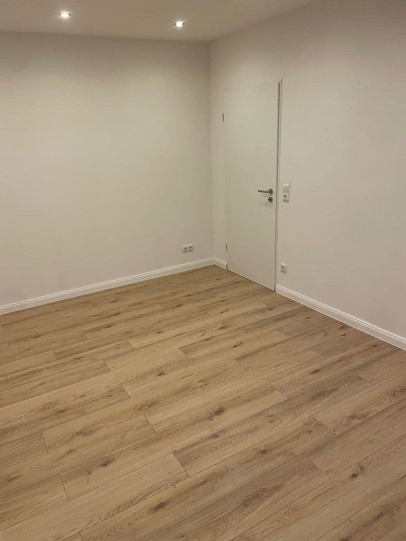 house for sale, 184 m², Schützenstraße 49a, Lübeck, Schleswig-Holstein house for sale, 184 m², Schützenstraße 49a, Lübeck, Schleswig-Holstein