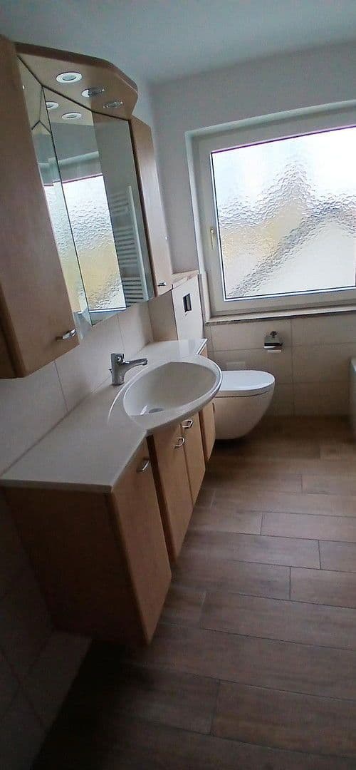 3 bedroom flat to rent, 88 m², Freising, Bavaria 3 bedroom flat to rent, 88 m², Freising, Bavaria