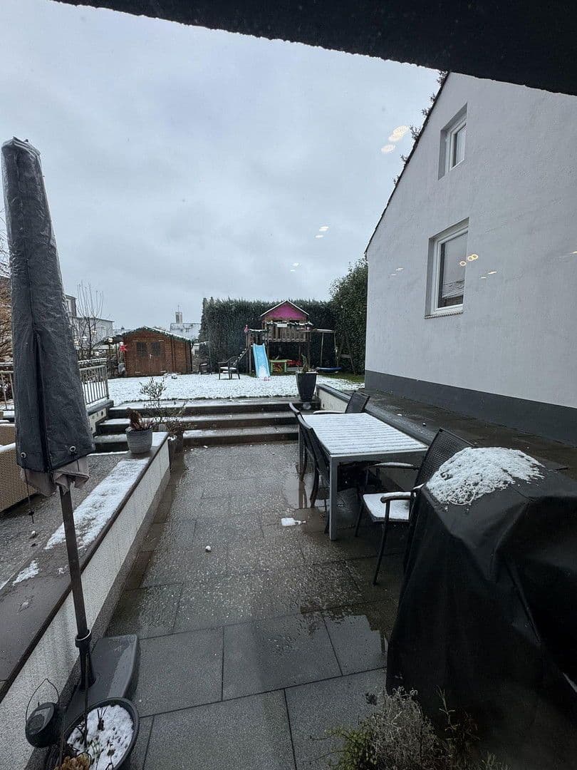 4 bedroom flat for sale, 98 m², Essen, North Rhine-Westphalia 4 bedroom flat for sale, 98 m², Essen, North Rhine-Westphalia