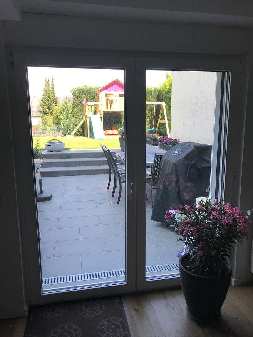 4 bedroom flat for sale, 98 m², Essen, North Rhine-Westphalia 4 bedroom flat for sale, 98 m², Essen, North Rhine-Westphalia