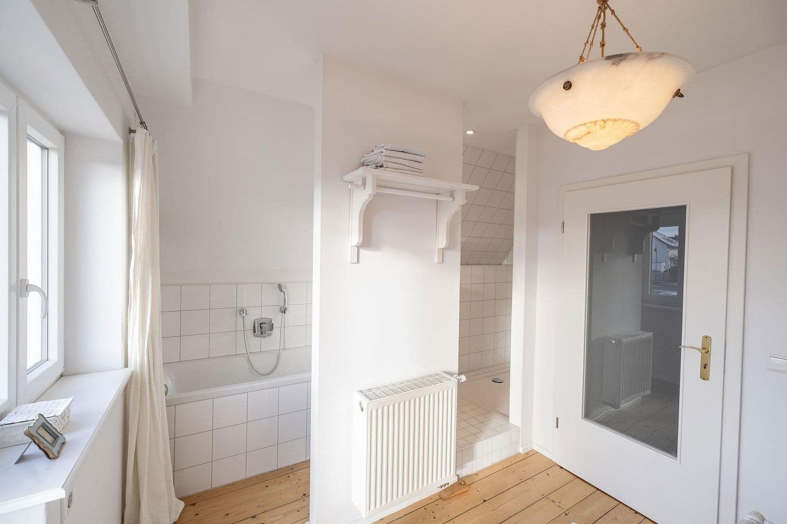 house to rent, 130 m², Maikammer, Rhineland-Palatinate house to rent, 130 m², Maikammer, Rhineland-Palatinate