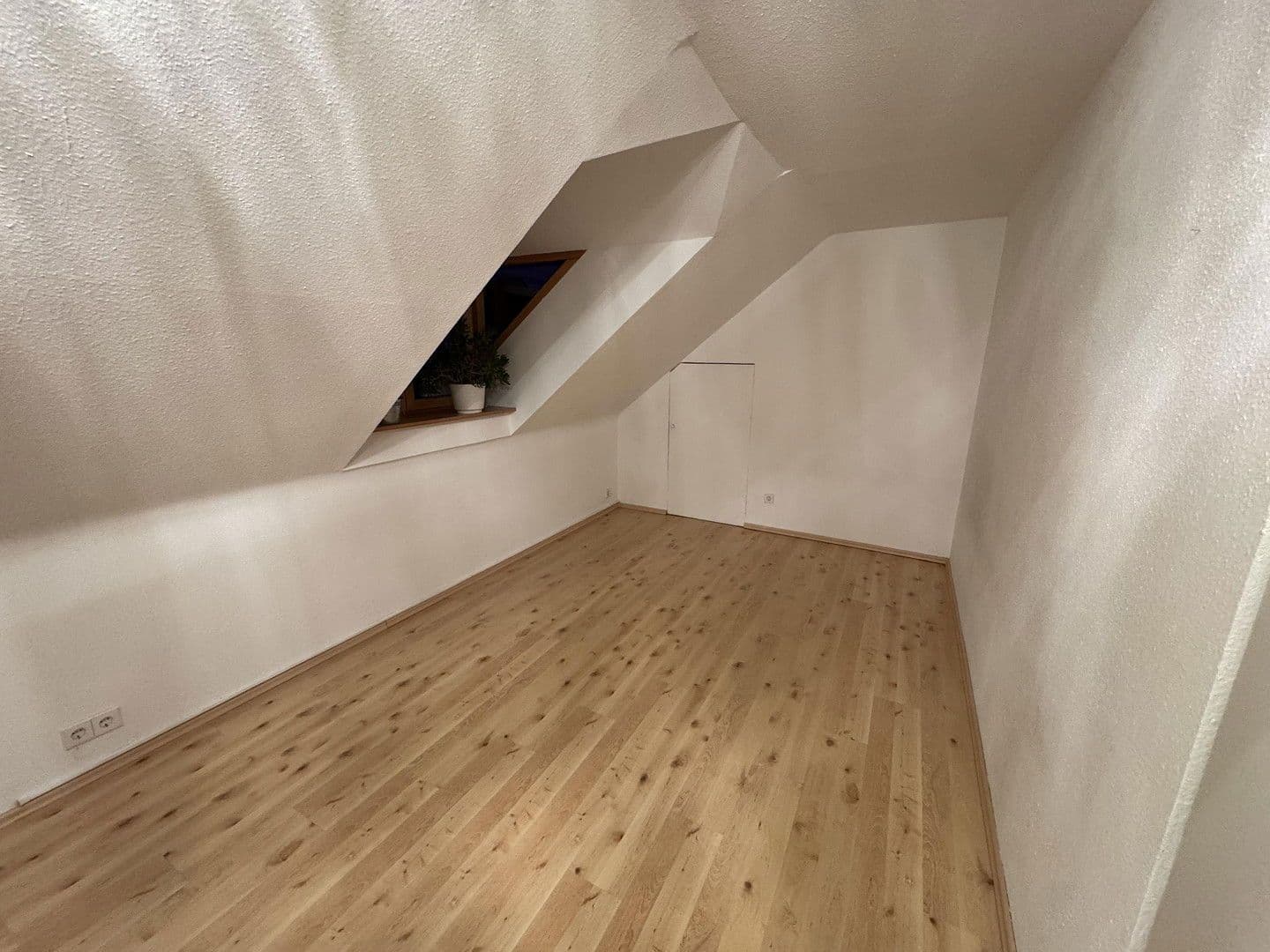 house to rent, 220 m², Markgrafenstr. 7, Teningen, Baden-Württemberg house to rent, 220 m², Markgrafenstr. 7, Teningen, Baden-Württemberg