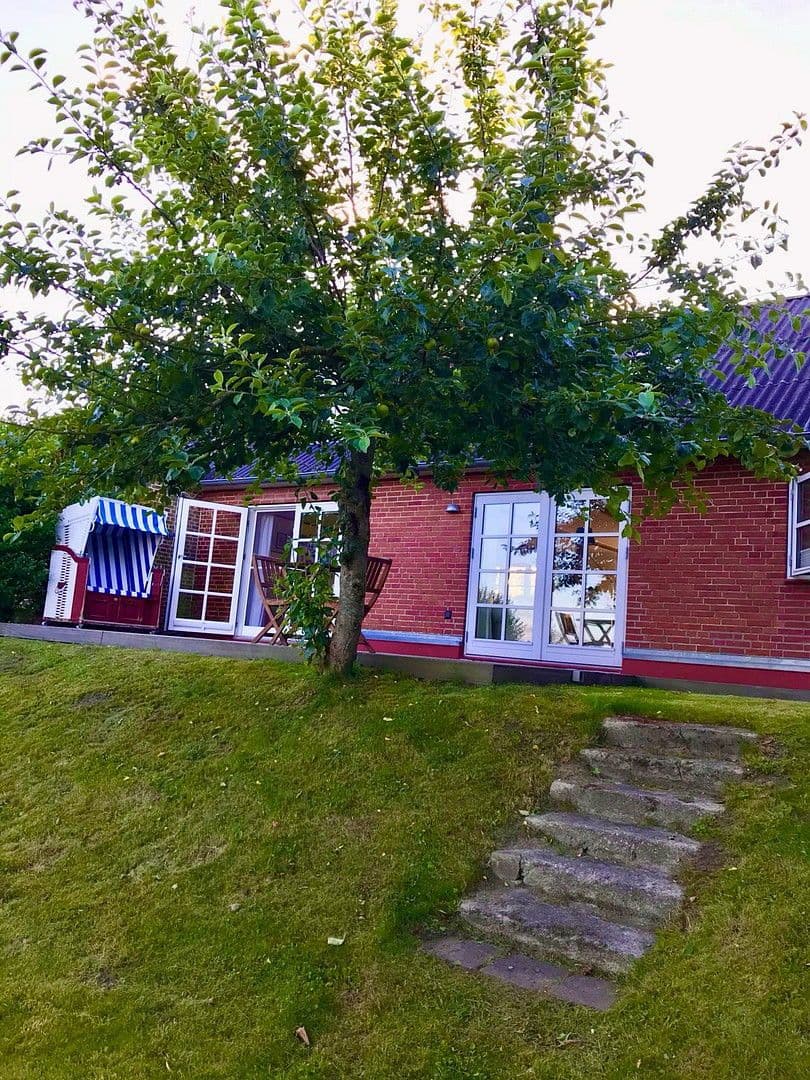 house for sale, 125 m², Nordosterdeich 74, Neukirchen, Schleswig-Holstein house for sale, 125 m², Nordosterdeich 74, Neukirchen, Schleswig-Holstein