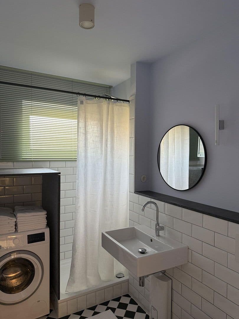 3 bedroom flat to rent, 70 m², Düsseldorfer str 45, Köln, North Rhine-Westphalia 3 bedroom flat to rent, 70 m², Düsseldorfer str 45, Köln, North Rhine-Westphalia