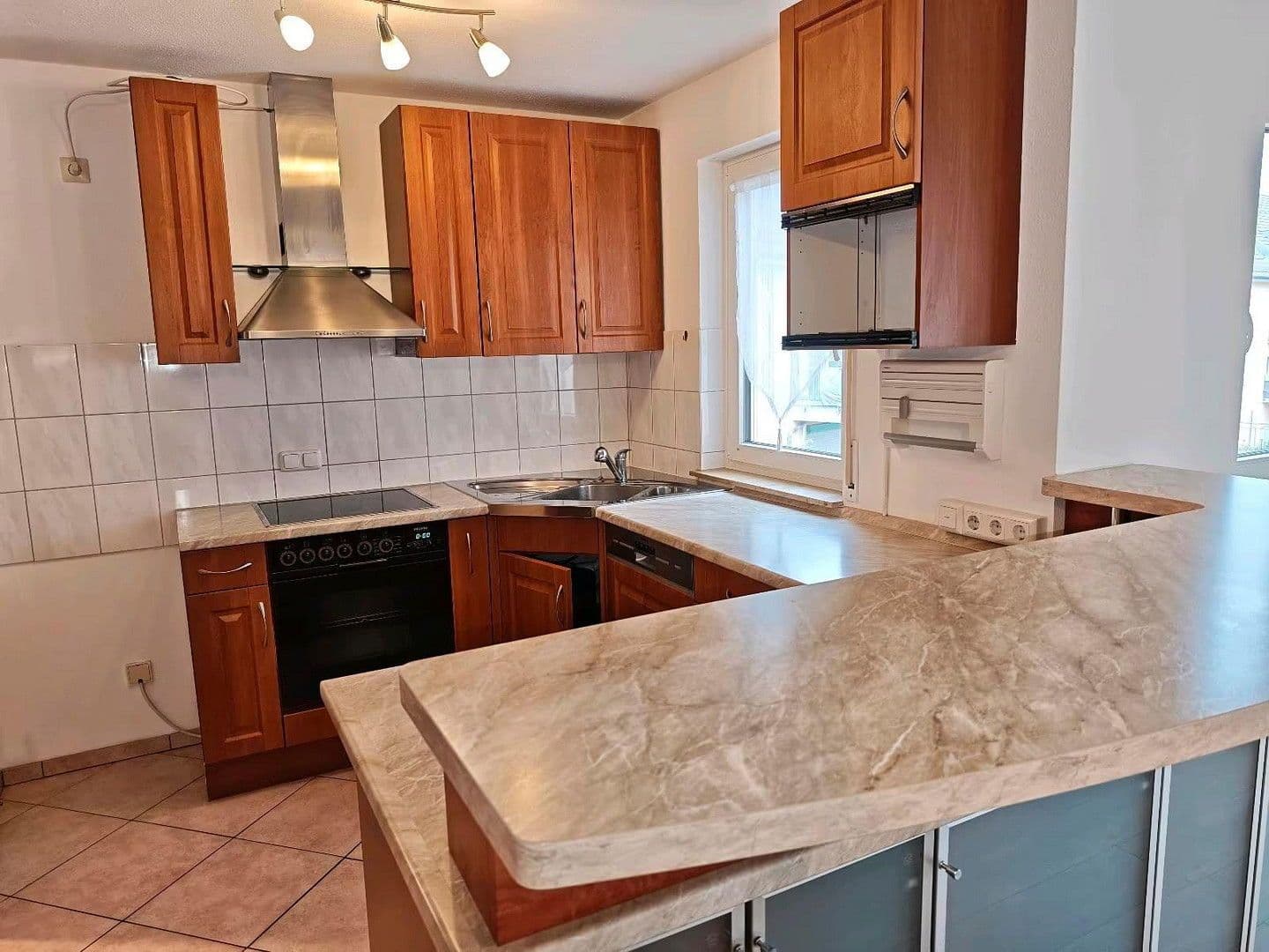 3 bedroom flat for sale, 92 m², Müllheim im Markgräflerland, Baden-Württemberg 3 bedroom flat for sale, 92 m², Müllheim im Markgräflerland, Baden-Württemberg