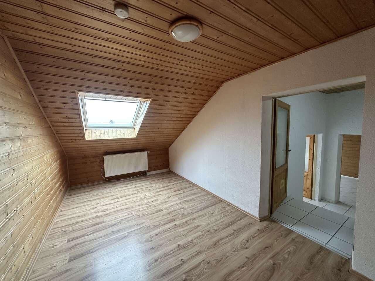 house to rent, 244 m², Rehlingen-Siersburg, Saarland house to rent, 244 m², Rehlingen-Siersburg, Saarland