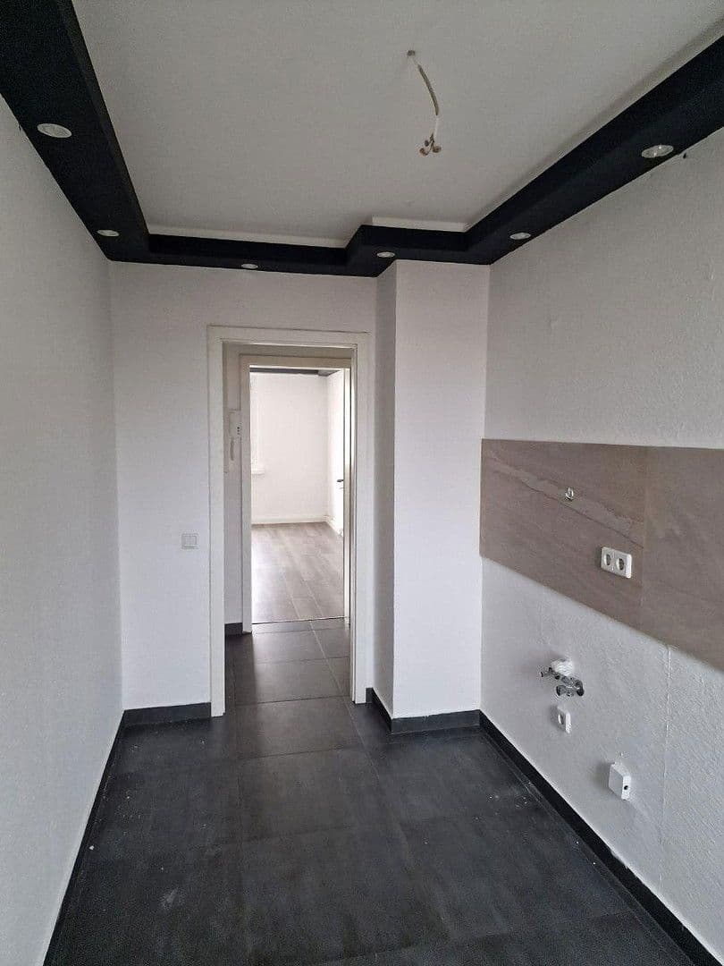 house for sale, 910 m², Gartenstr 7-8, Königshain-Wiederau, Saxony house for sale, 910 m², Gartenstr 7-8, Königshain-Wiederau, Saxony