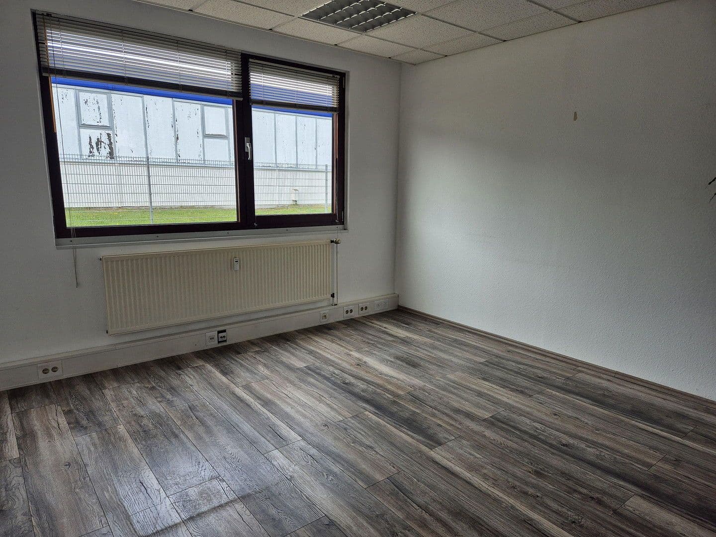 office to rent, 124 m², Rudolf-Diesel-Str. 11, Kaltenkirchen, Schleswig-Holstein office to rent, 124 m², Rudolf-Diesel-Str. 11, Kaltenkirchen, Schleswig-Holstein