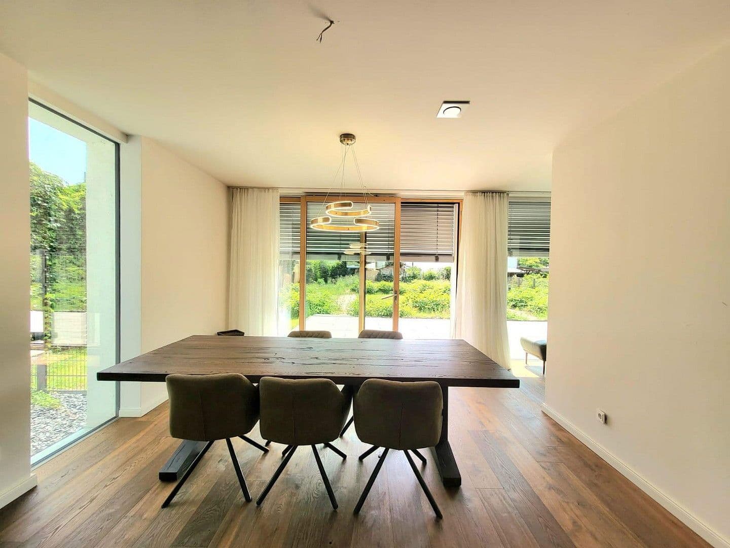 house to rent, 240 m², Pfungstädter Straße 64, Darmstadt OT Eberstadt, Hesse house to rent, 240 m², Pfungstädter Straße 64, Darmstadt OT Eberstadt, Hesse