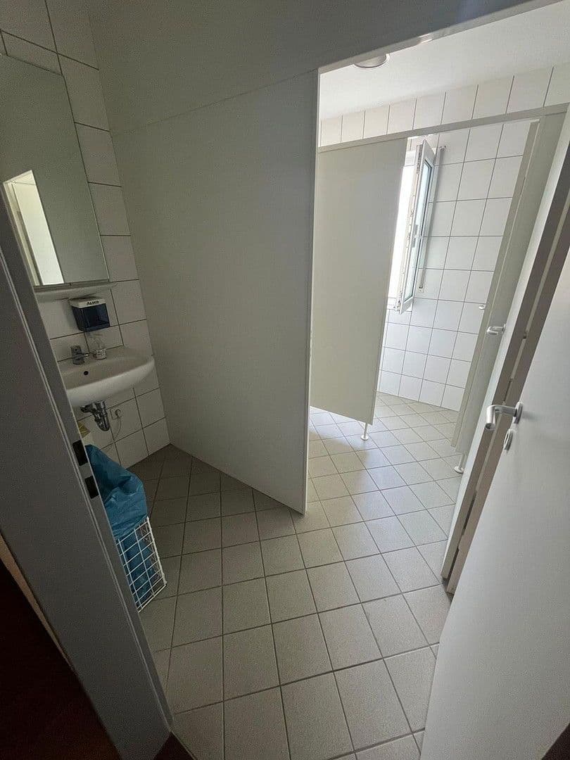 office to rent, 170 m², Siemensstraße 9, Wiesbaden, Hesse office to rent, 170 m², Siemensstraße 9, Wiesbaden, Hesse