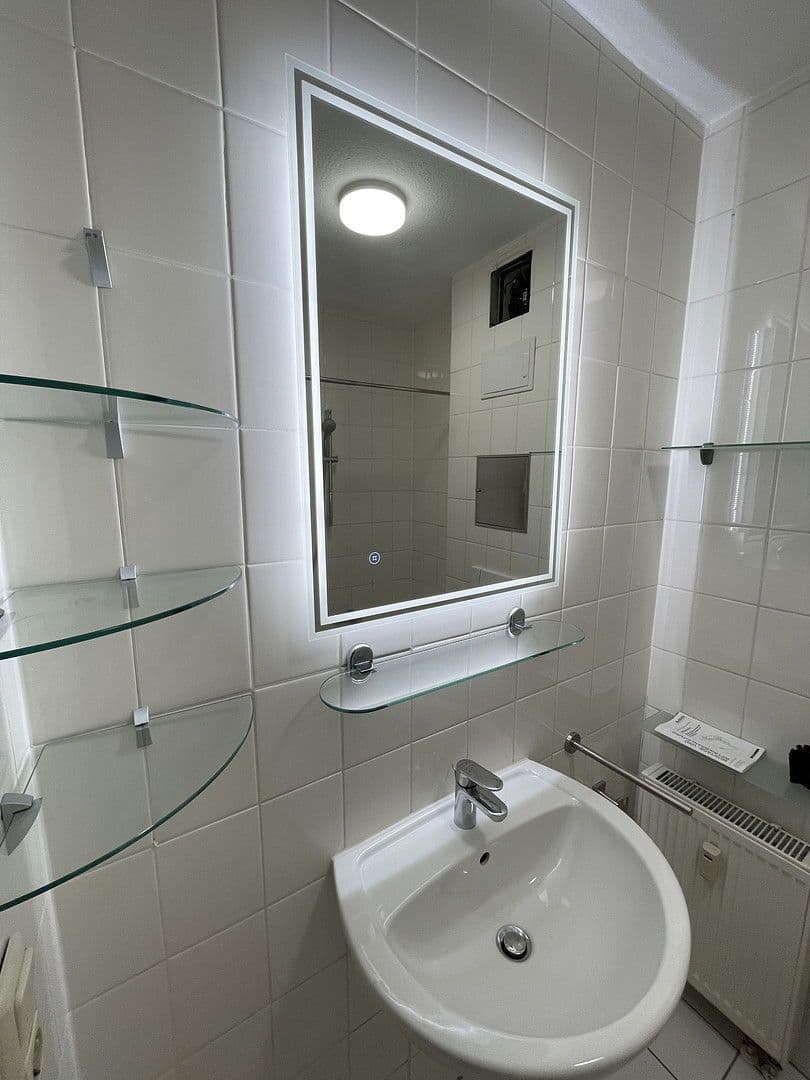 2 bedroom with open-plan kitchen flat to rent, 89 m², Offenbacher Straße, Dietzenbach, Hesse 2 bedroom with open-plan kitchen flat to rent, 89 m², Offenbacher Straße, Dietzenbach, Hesse