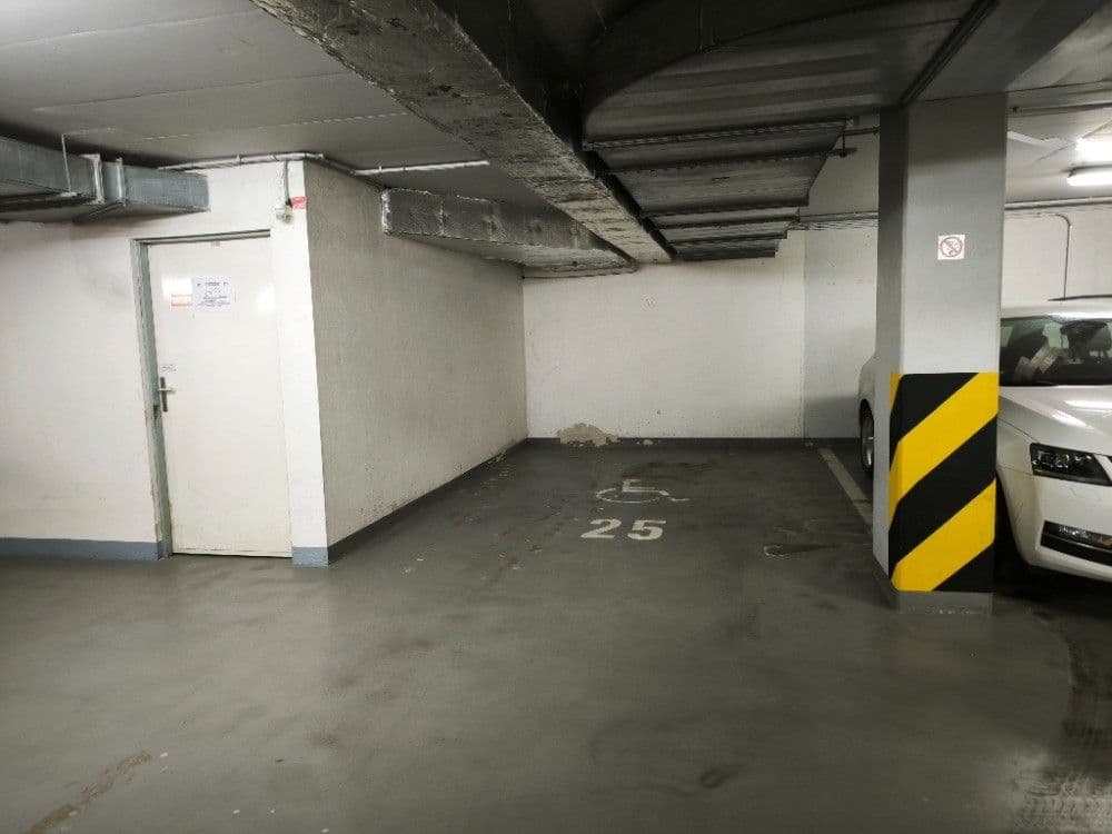 garage to rent, 15 m², Štěpařská, Prague, Prague garage to rent, 15 m², Štěpařská, Prague, Prague
