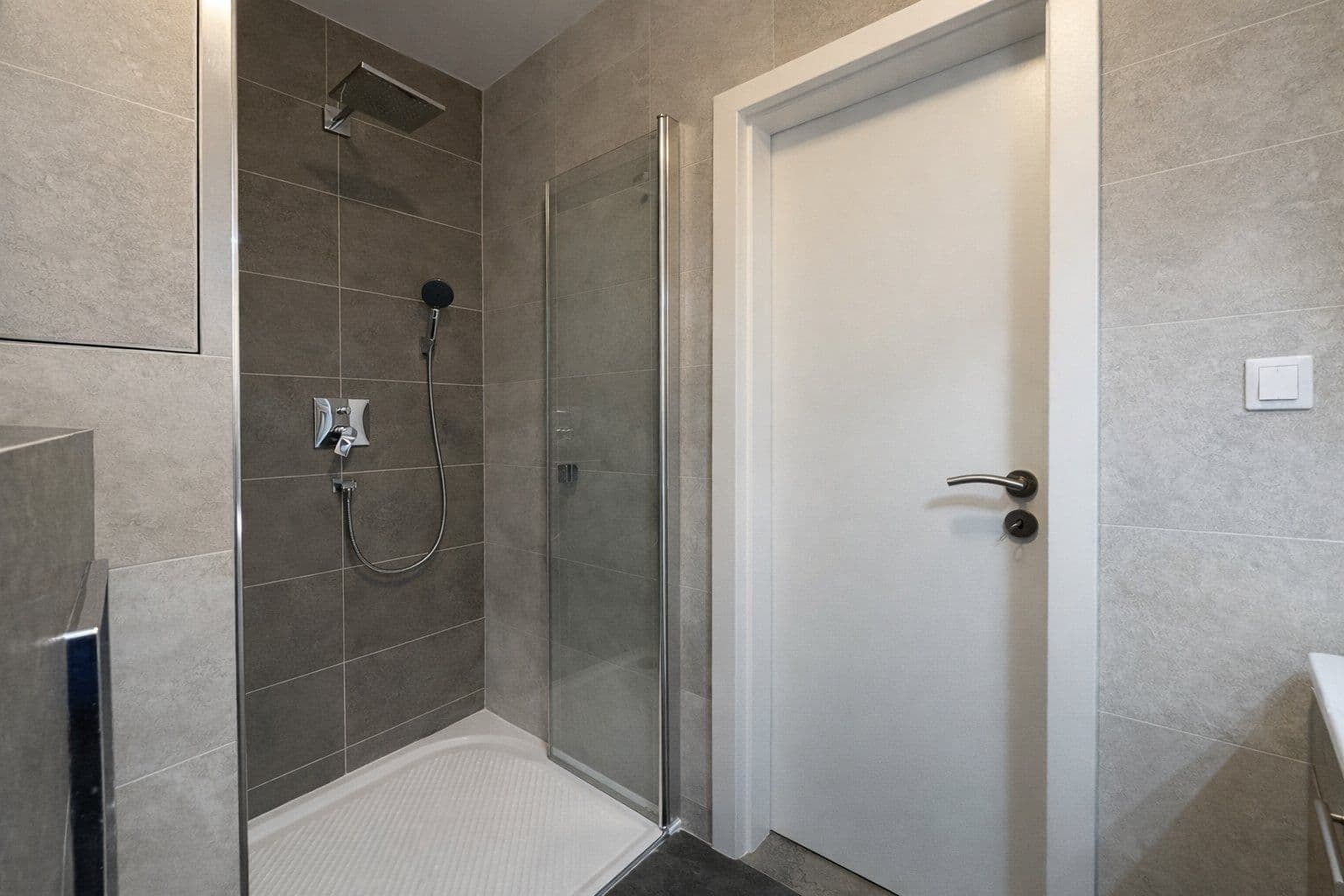 2 bedroom with open-plan kitchen flat to rent, 56 m², Svojšovická, Prague, Prague 2 bedroom with open-plan kitchen flat to rent, 56 m², Svojšovická, Prague, Prague