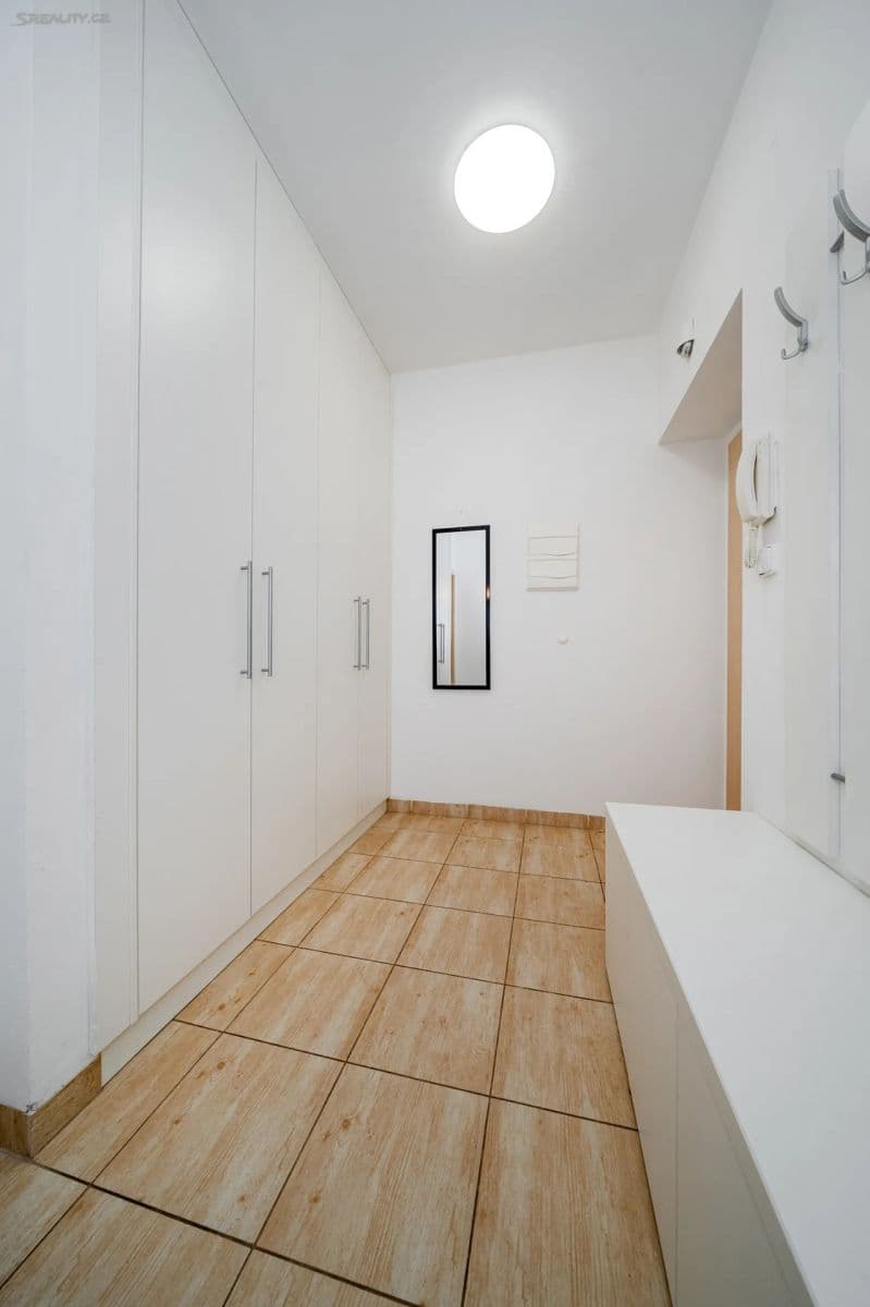 1 bedroom with open-plan kitchen flat to rent, 62 m², Na Vyhlídce, Frýdek-Místek, Moravskoslezský Region 1 bedroom with open-plan kitchen flat to rent, 62 m², Na Vyhlídce, Frýdek-Místek, Moravskoslezský Region