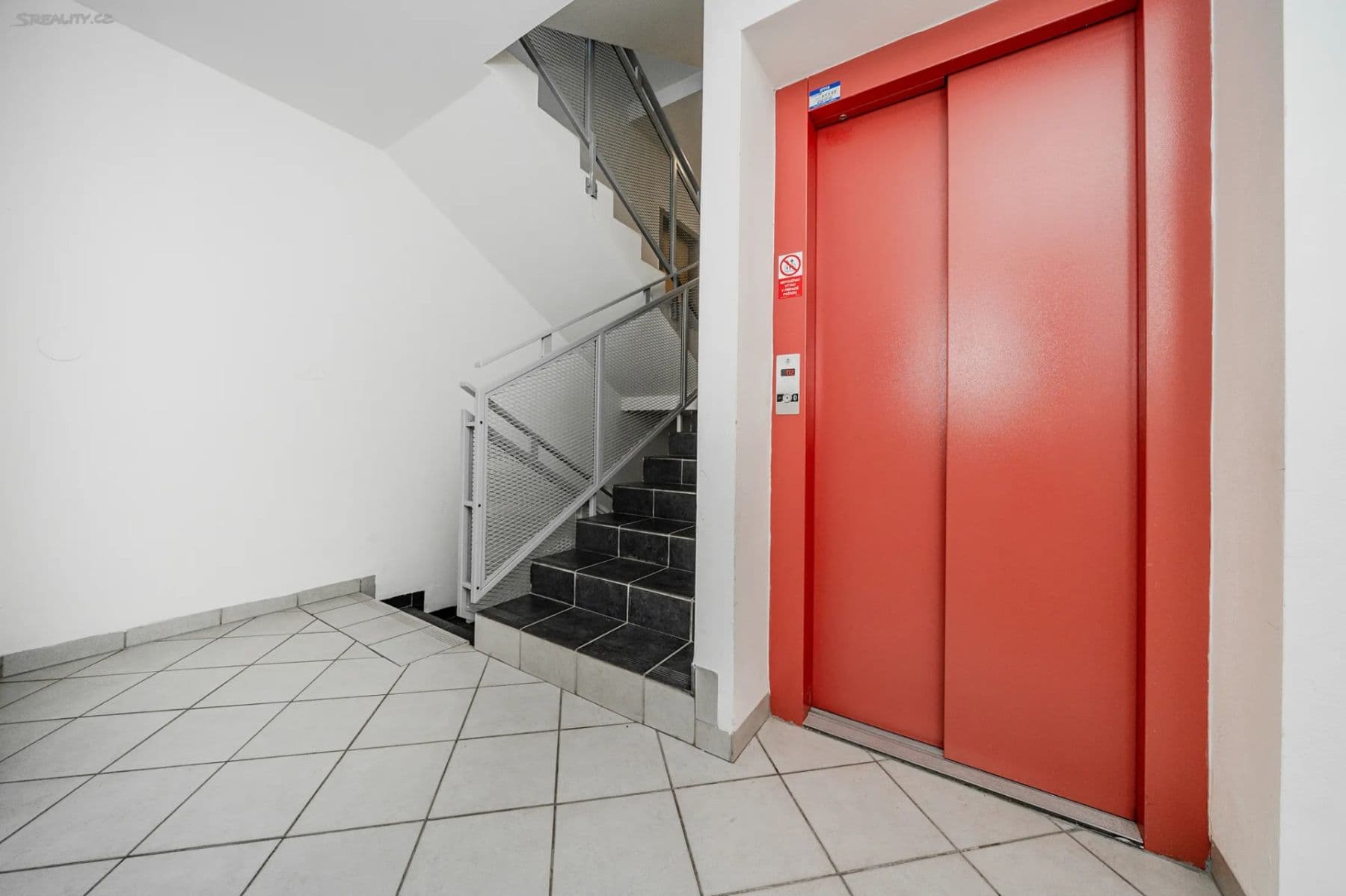 1 bedroom with open-plan kitchen flat to rent, 62 m², Na Vyhlídce, Frýdek-Místek, Moravskoslezský Region 1 bedroom with open-plan kitchen flat to rent, 62 m², Na Vyhlídce, Frýdek-Místek, Moravskoslezský Region