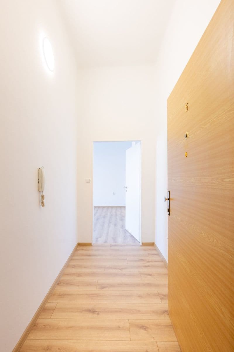 2 bedroom with open-plan kitchen flat for sale, 62 m², Palackého, Chotěboř, Vysočina Region 2 bedroom with open-plan kitchen flat for sale, 62 m², Palackého, Chotěboř, Vysočina Region