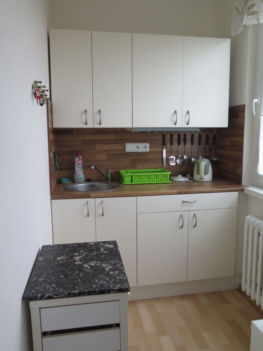 Studio flat to rent, 33 m², Rodopská, Prague, Prague Studio flat to rent, 33 m², Rodopská, Prague, Prague