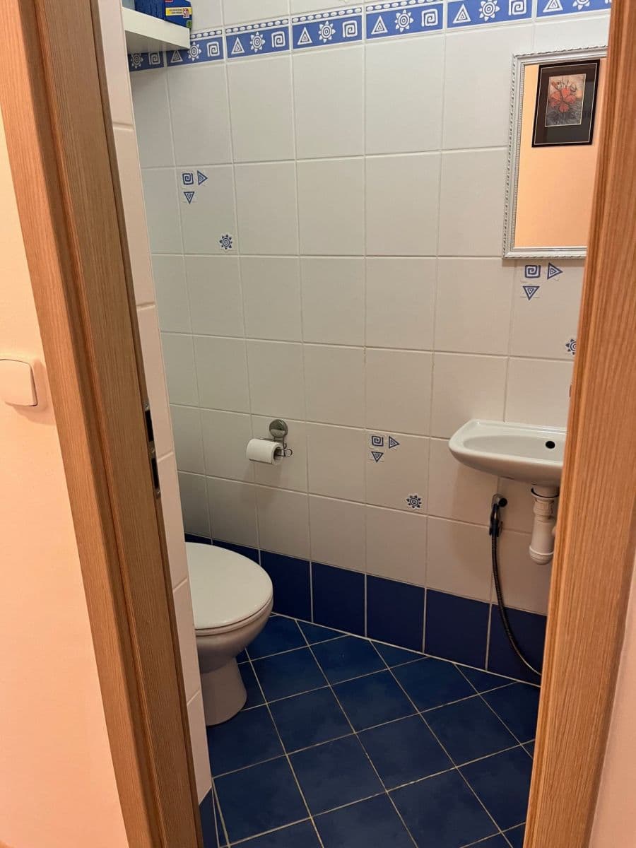 2 bedroom flat to rent, 76 m², Schoellerova, Prague, Prague 2 bedroom flat to rent, 76 m², Schoellerova, Prague, Prague