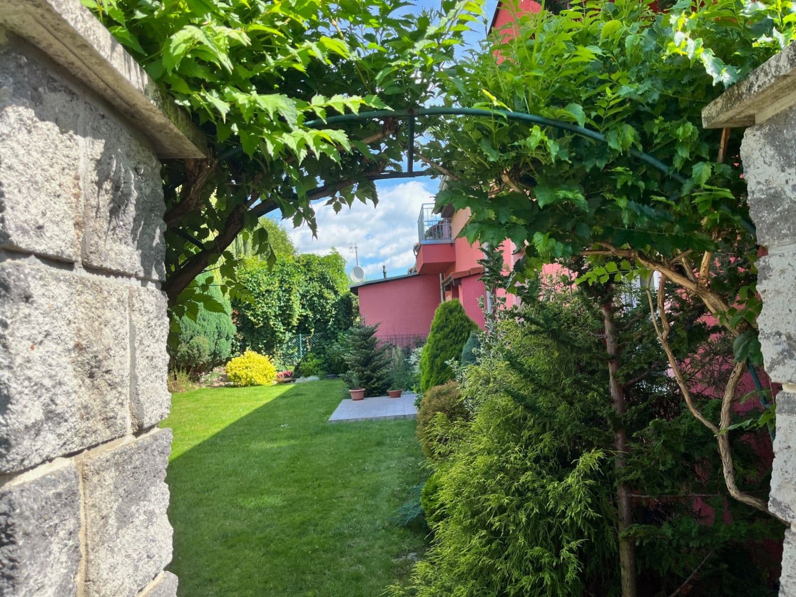 2 bedroom flat to rent, 76 m², Schoellerova, Prague, Prague 2 bedroom flat to rent, 76 m², Schoellerova, Prague, Prague