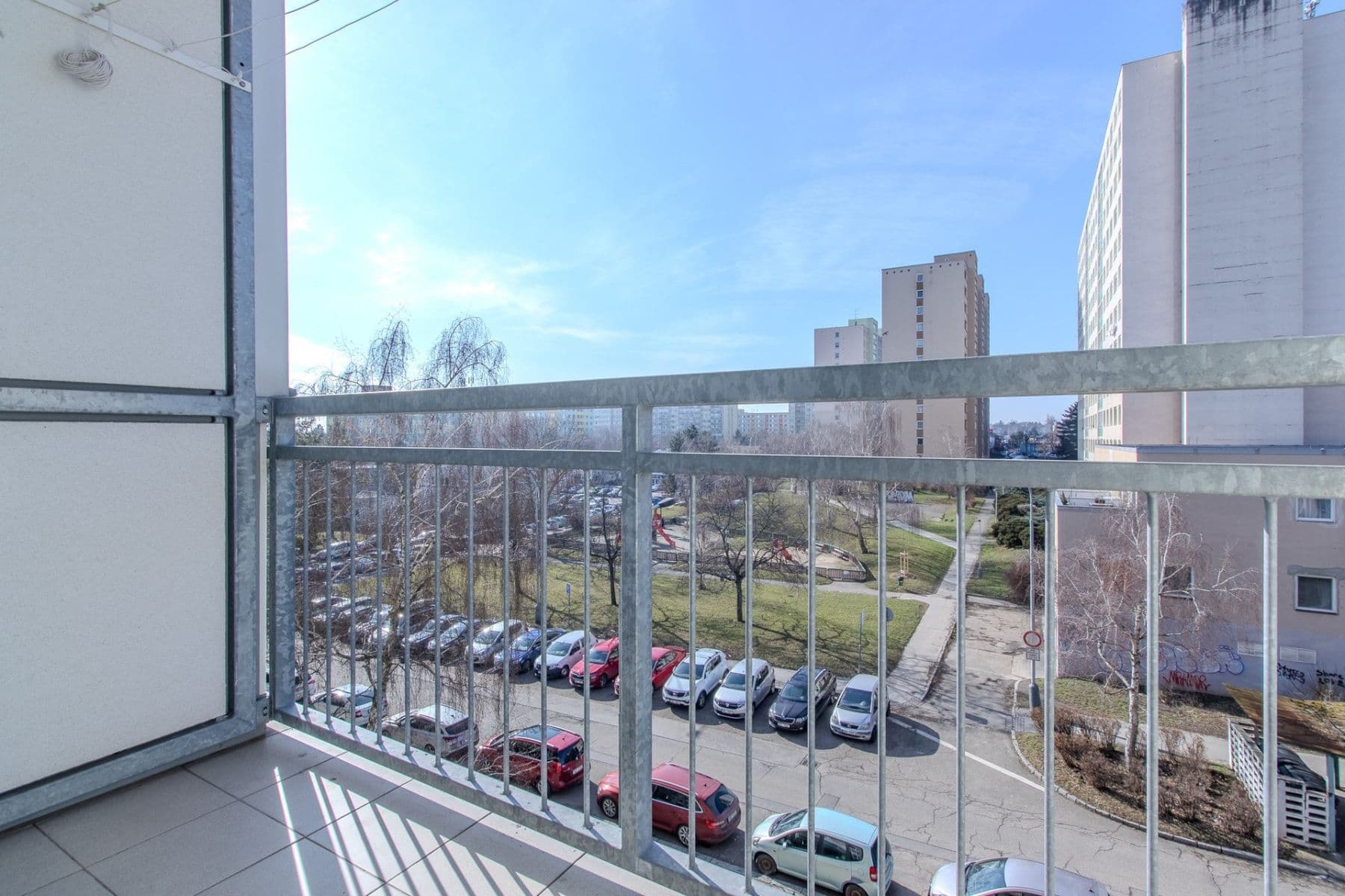 2 bedroom with open-plan kitchen flat to rent, 64 m², Jažlovická, Prague, Prague 2 bedroom with open-plan kitchen flat to rent, 64 m², Jažlovická, Prague, Prague