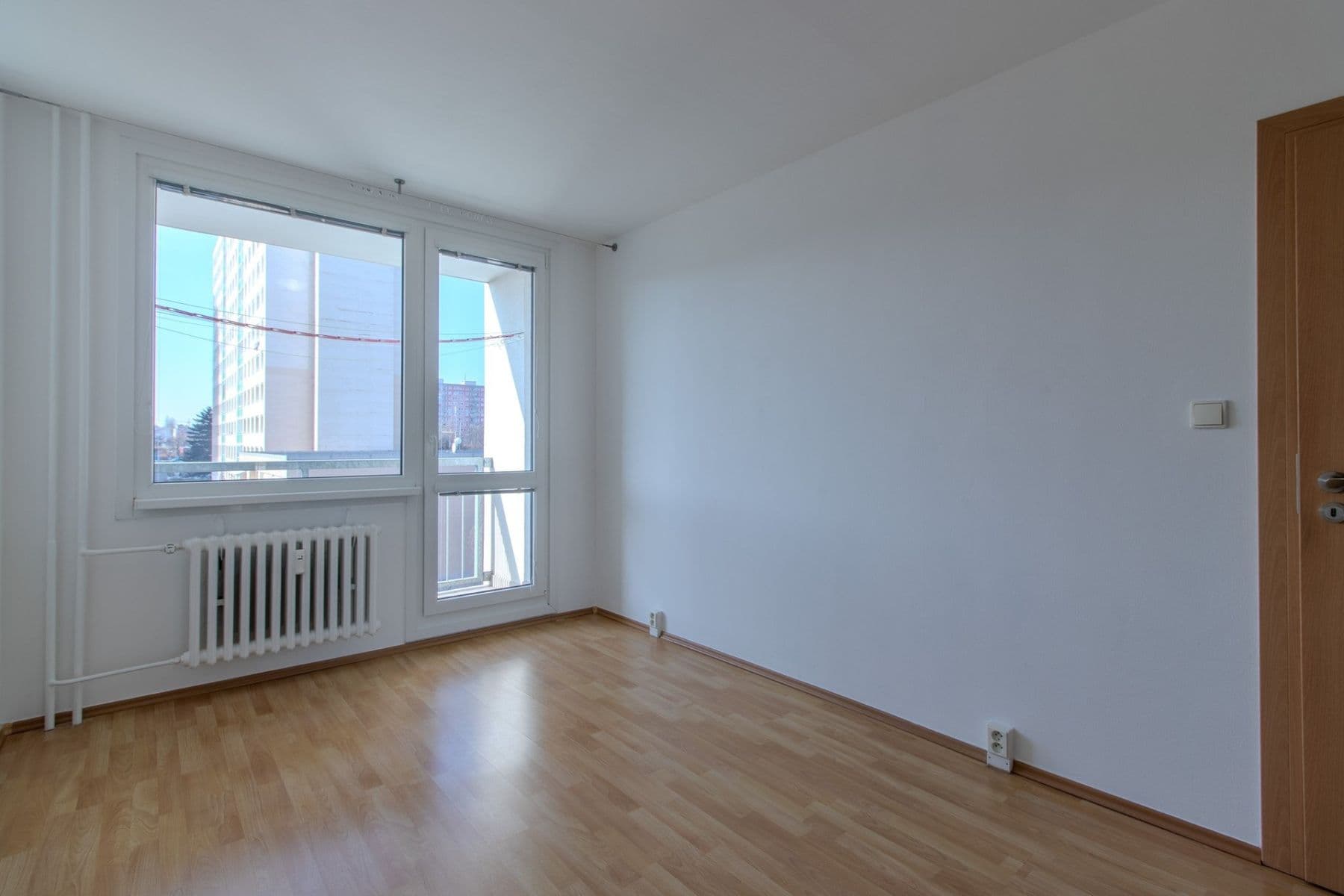 2 bedroom with open-plan kitchen flat to rent, 64 m², Jažlovická, Prague, Prague 2 bedroom with open-plan kitchen flat to rent, 64 m², Jažlovická, Prague, Prague