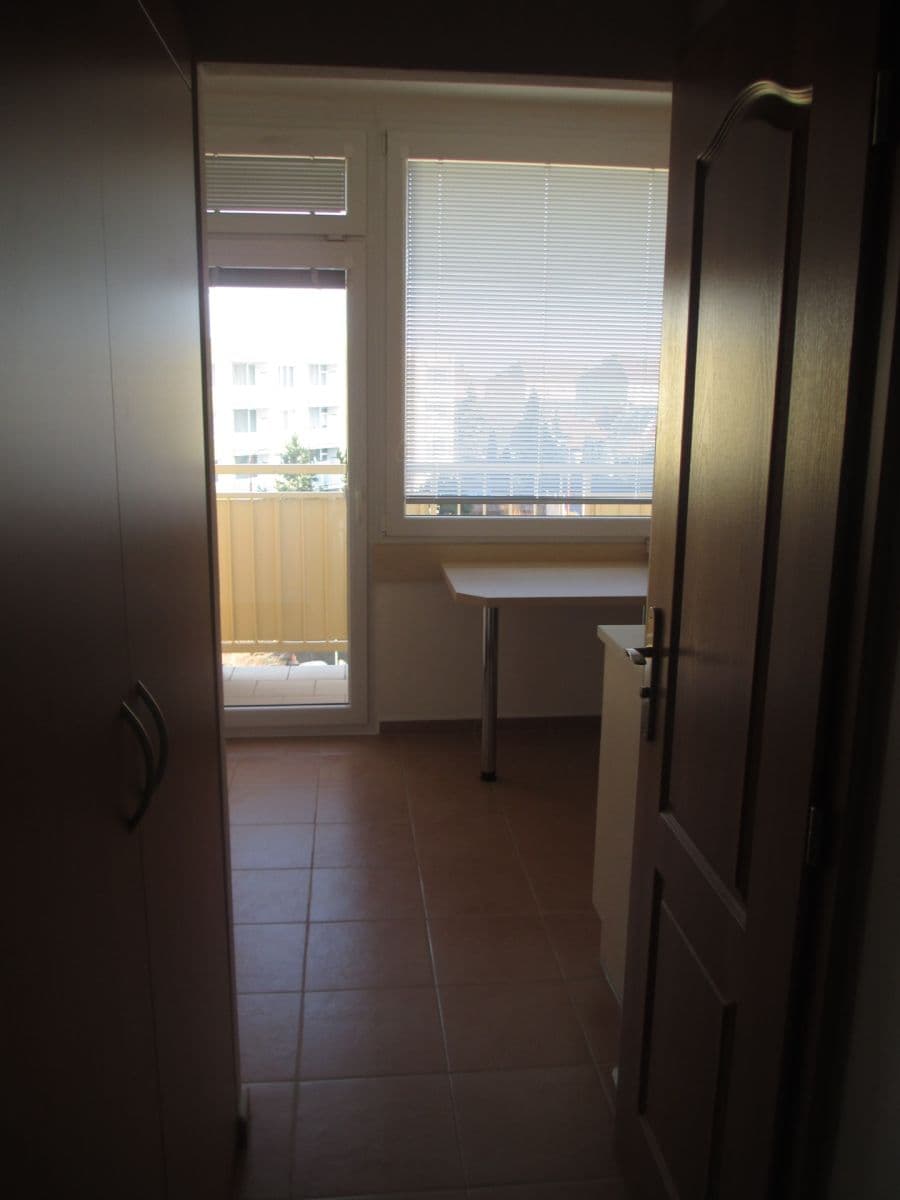 1 bedroom flat to rent, 36 m², Alej 17. listopadu, Roudnice nad Labem, Ústecký Region 1 bedroom flat to rent, 36 m², Alej 17. listopadu, Roudnice nad Labem, Ústecký Region