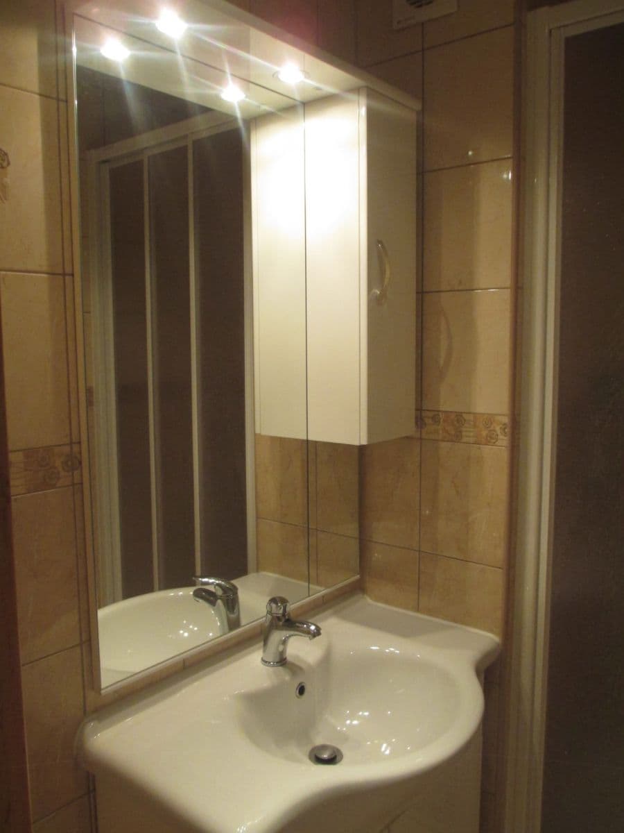 1 bedroom flat to rent, 36 m², Alej 17. listopadu, Roudnice nad Labem, Ústecký Region 1 bedroom flat to rent, 36 m², Alej 17. listopadu, Roudnice nad Labem, Ústecký Region