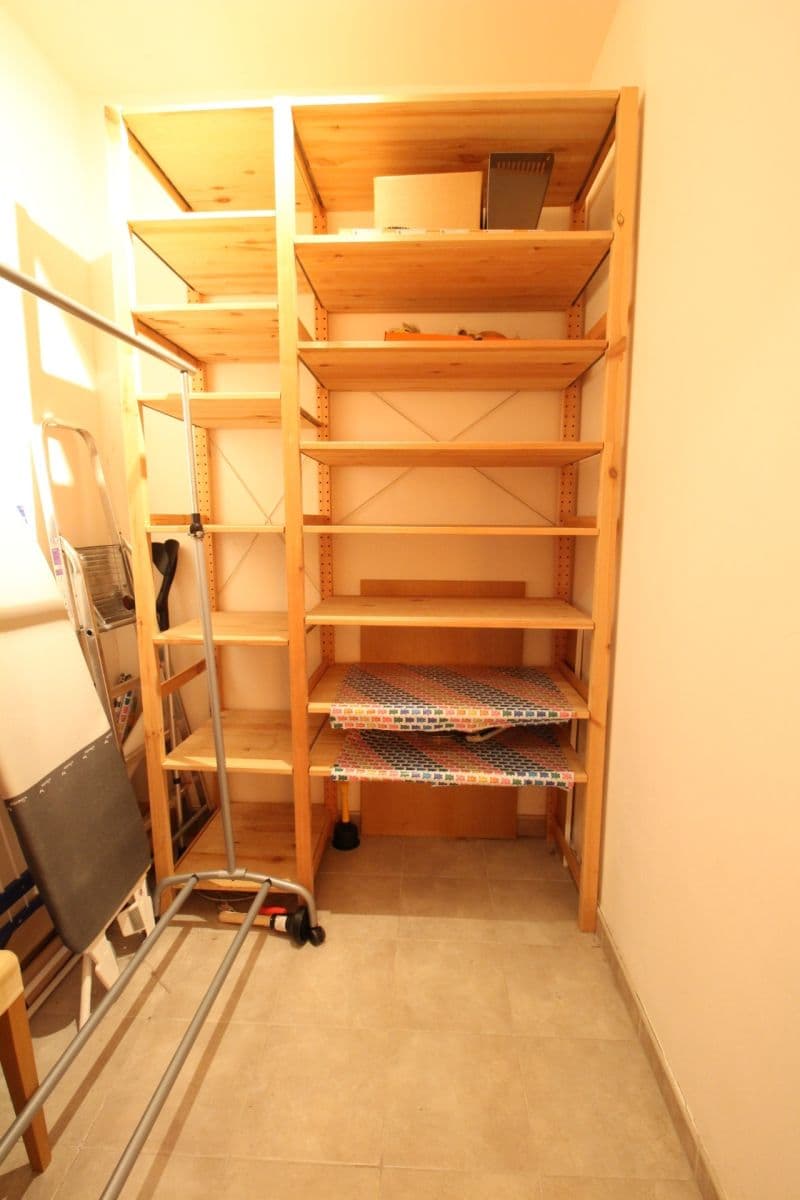 Studio flat to rent, 34 m², Mattioliho, Prague, Prague Studio flat to rent, 34 m², Mattioliho, Prague, Prague