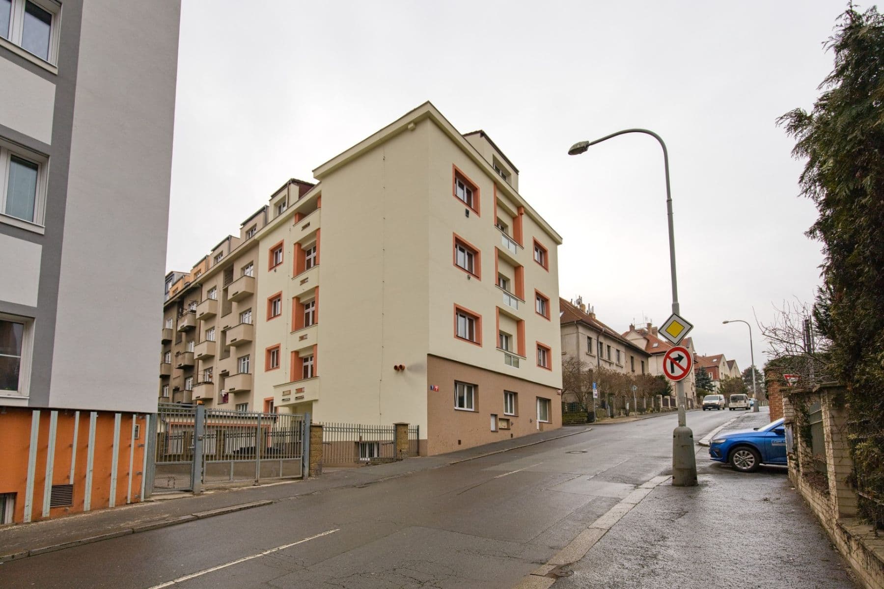 1 bedroom with open-plan kitchen flat for sale, 54 m², Na Jezerce, Prague, Prague 1 bedroom with open-plan kitchen flat for sale, 54 m², Na Jezerce, Prague, Prague