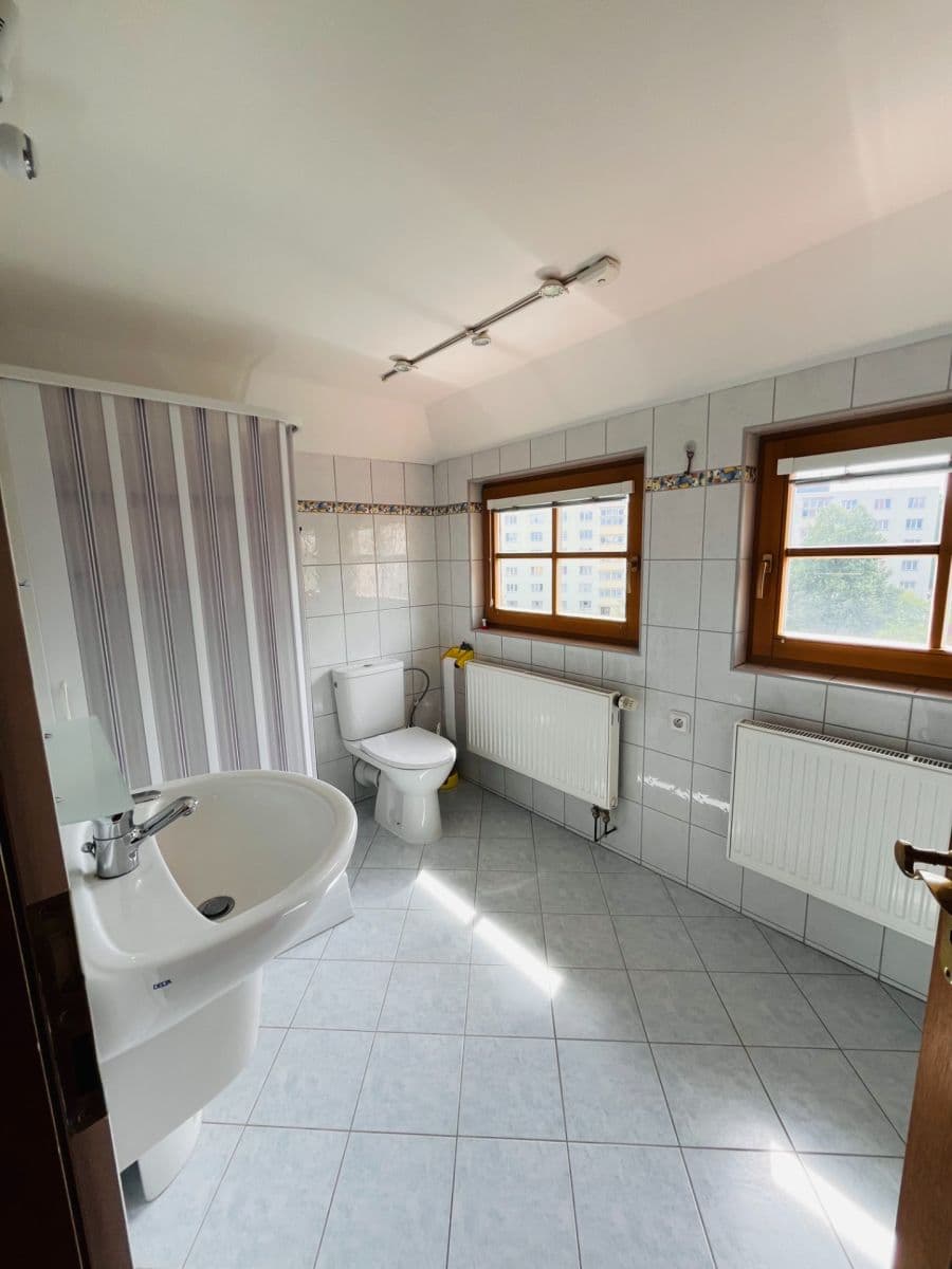 4 bedroom flat to rent, 190 m², Písečná, Cheb, Karlovarský Region 4 bedroom flat to rent, 190 m², Písečná, Cheb, Karlovarský Region