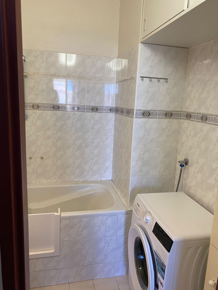 2 bedroom with open-plan kitchen flat for sale, 68 m², Jetelová, Prague, Prague 2 bedroom with open-plan kitchen flat for sale, 68 m², Jetelová, Prague, Prague