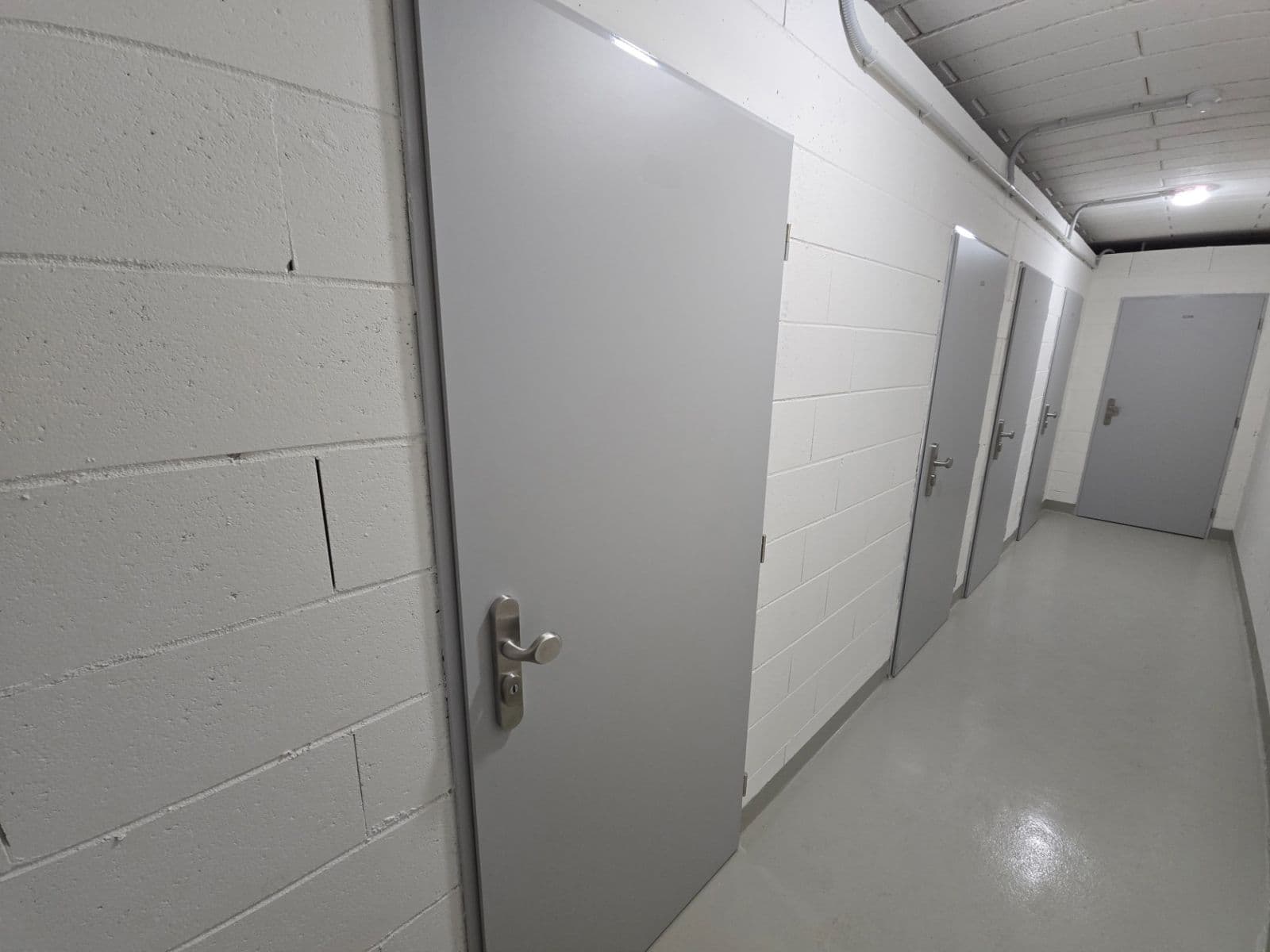 2 bedroom with open-plan kitchen flat to rent, 64 m², Fabiánova, Prague, Prague 2 bedroom with open-plan kitchen flat to rent, 64 m², Fabiánova, Prague, Prague