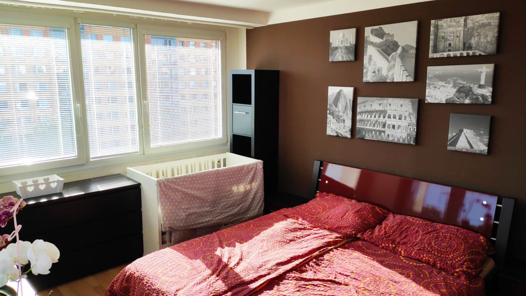 1 bedroom with open-plan kitchen flat to rent, 46 m², Rajmonova, Prague, Prague 1 bedroom with open-plan kitchen flat to rent, 46 m², Rajmonova, Prague, Prague