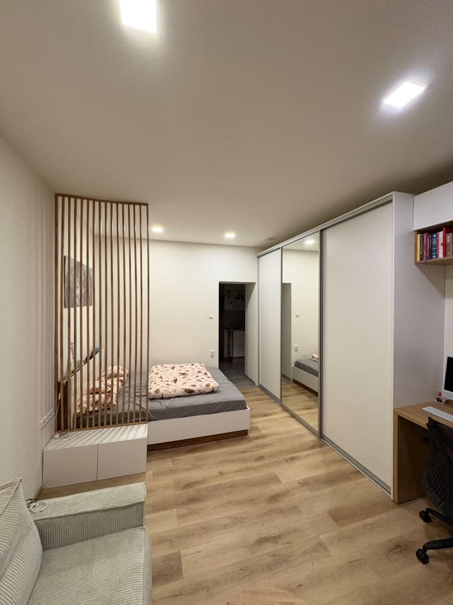 1 bedroom flat to rent, 33 m², Komárovská, Brno, Jihomoravský Region 1 bedroom flat to rent, 33 m², Komárovská, Brno, Jihomoravský Region