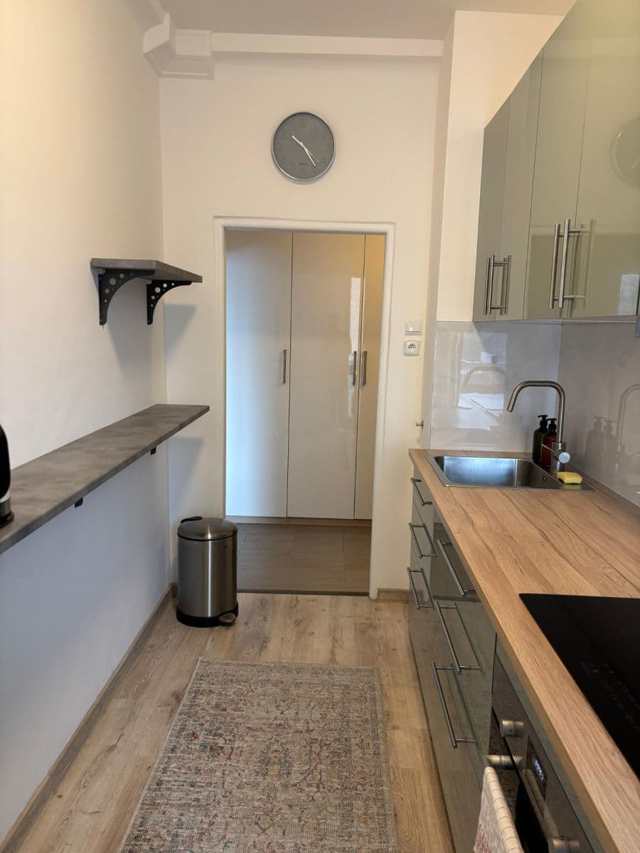 3 bedroom flat to rent, 63 m², Sputniková, Ružinov, Bratislavský Region 3 bedroom flat to rent, 63 m², Sputniková, Ružinov, Bratislavský Region