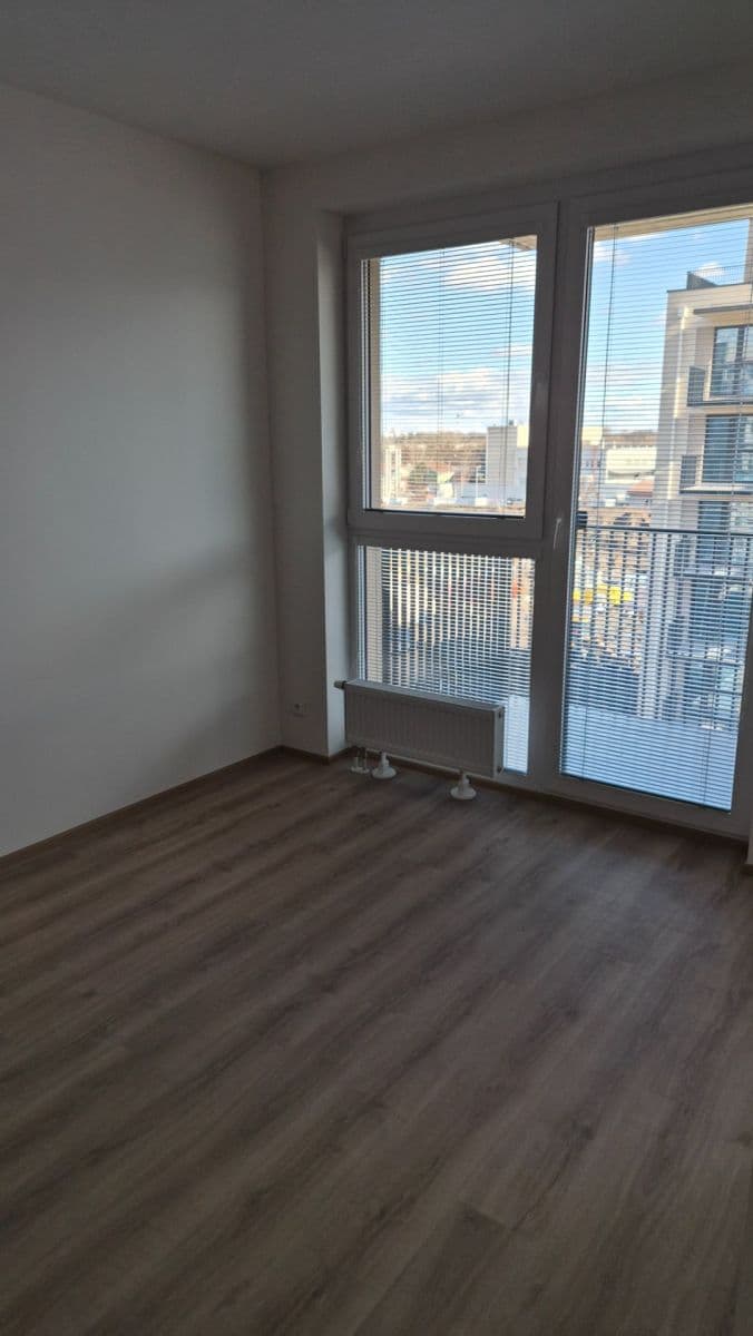 Studio flat to rent, 38 m², Nádražní, Kralupy nad Vltavou, Středočeský Region Studio flat to rent, 38 m², Nádražní, Kralupy nad Vltavou, Středočeský Region