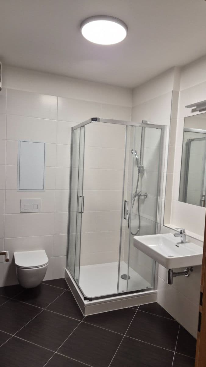 Studio flat to rent, 38 m², Nádražní, Kralupy nad Vltavou, Středočeský Region Studio flat to rent, 38 m², Nádražní, Kralupy nad Vltavou, Středočeský Region